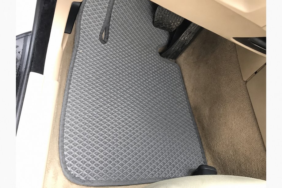 BMW 3 Series E90/E91 2005-2011 Tappetini EVA (Grigio) Image