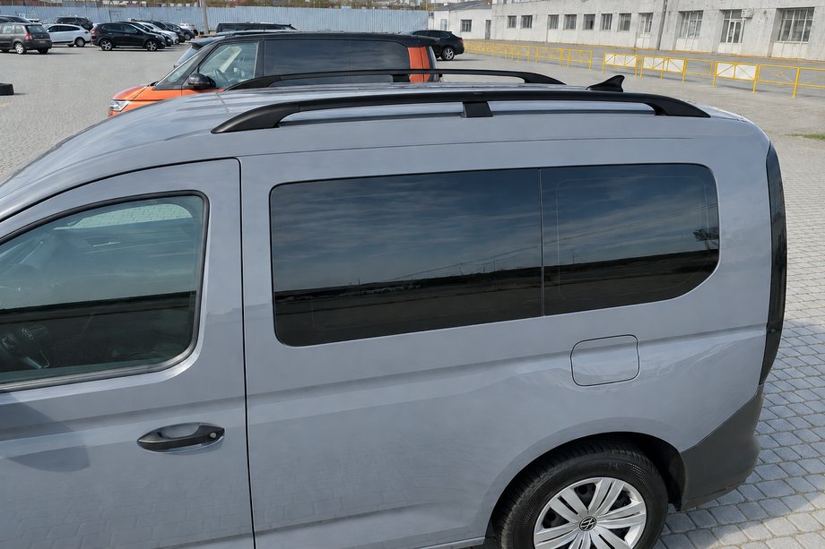 Volkswagen Caddy 2020- Barre Portatutto Skyport BLACK Base Standard Foto 6
