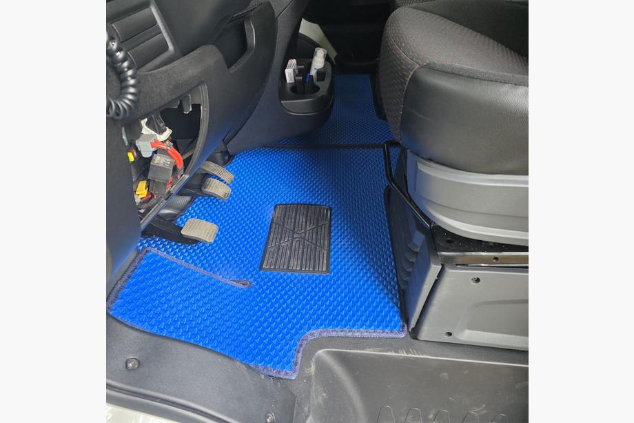Fiat Ducato 2006-2025 Tappetini EVA (Blu) Image