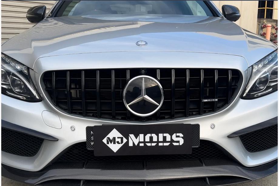 Mercedes C-class W205 2014-2021 Griglia Anteriore Panamericana GT Nera (per Avantgarde/AMG-Line/C43 AMG) Image
