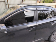 Hyundai Kona 2017-2023 Deflettori finestrini con profilo cromato (4 pz, Niken) foto 5