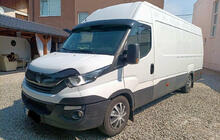 Iveco Daily 2014- Visiera parabrezza V2 (nero lucido, 5mm) foto 6