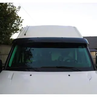 Visiera parabrezza V2 (nero lucido, 5mm) Iveco Daily 2014- foto 3