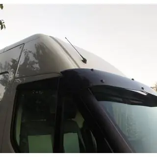 Visiera parabrezza V2 (nero lucido, 5mm) Iveco Daily 2014- foto 4