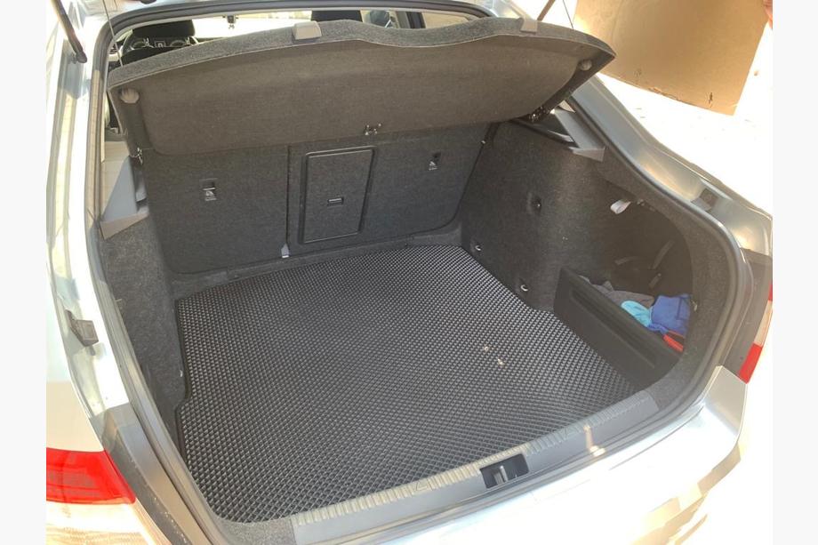 Skoda Octavia III A7 2013-2019 Tappetino bagagliaio SD (EVA, Nero) Foto 3
