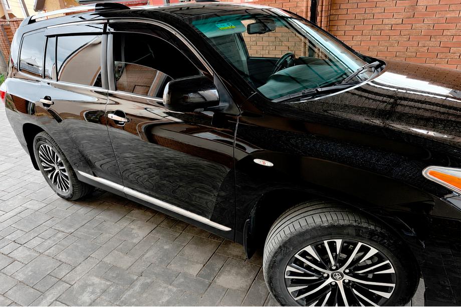 Toyota Highlander 2008-2013 Deflettori finestrini con profilo cromato (4 pz, Niken) Foto 2