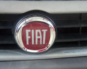 Fiat Emblema (rosso V2, autoadesivo) 95 mm foto 3