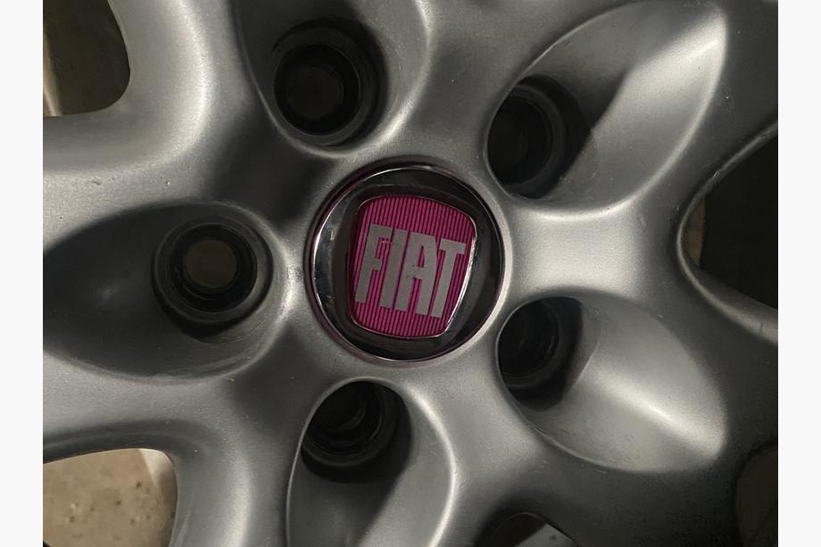 Fiat Copri mozzo ruota V2 49/42.5 mm rossi (4 pz, 0735448759) Foto 2