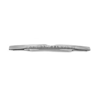 Modanatura cromata sopra la targa (2013-2018) Toyota Land Cruiser Prado 150 2009-2023 foto 2