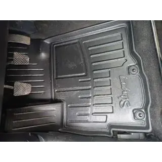 Tappetini in gomma Stingray 3D (5 pz, poliuretano)