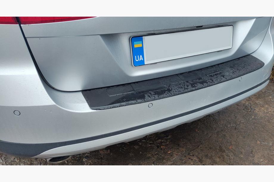Volkswagen Passat B7 2012-2015 Copertura paraurti posteriore Esa (SW, ABS) Foto 1