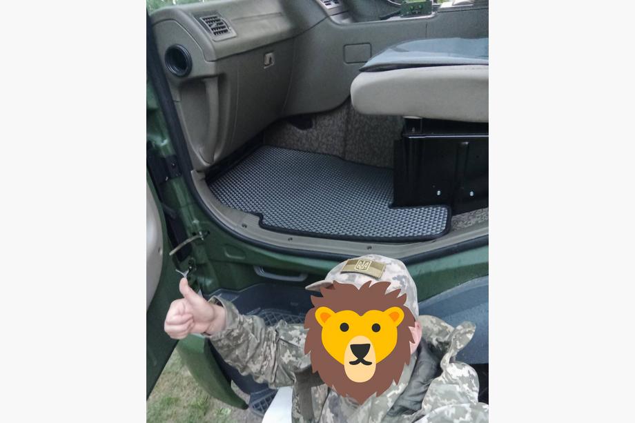 Daewoo Novus Tappetini EVA solo per veicoli militari (neri) Image