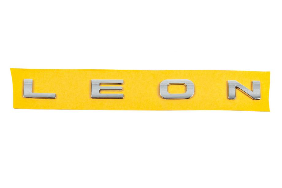 Seat Leon 2005-2012 Scritta Leon 2005-2012 1p0853687739 (278mm x 25mm) Image
