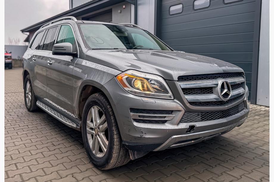 Mercedes GL/GLS class X166 2012-2019 Kit restyling da GL a GLS AMG Foto 38
