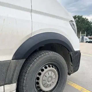 Allargatori passaruota larghi (4 pz, neri) foto 1