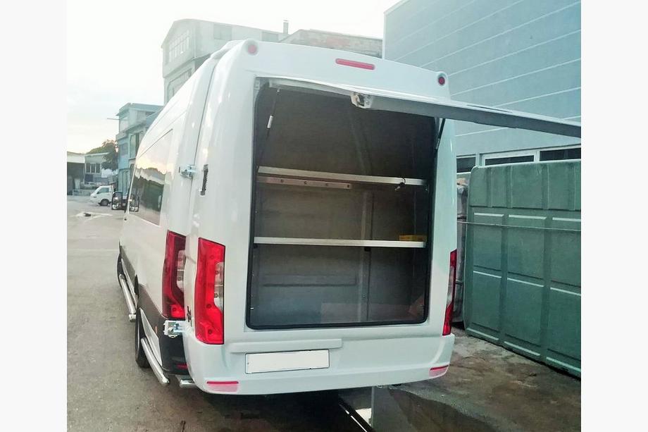 Mercedes Sprinter W907/W910 2018- Portapacchi da tetto (tetto alto) Foto 1