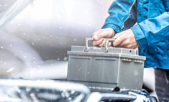 Come conservare correttamente la batteria in inverno? Foto 1