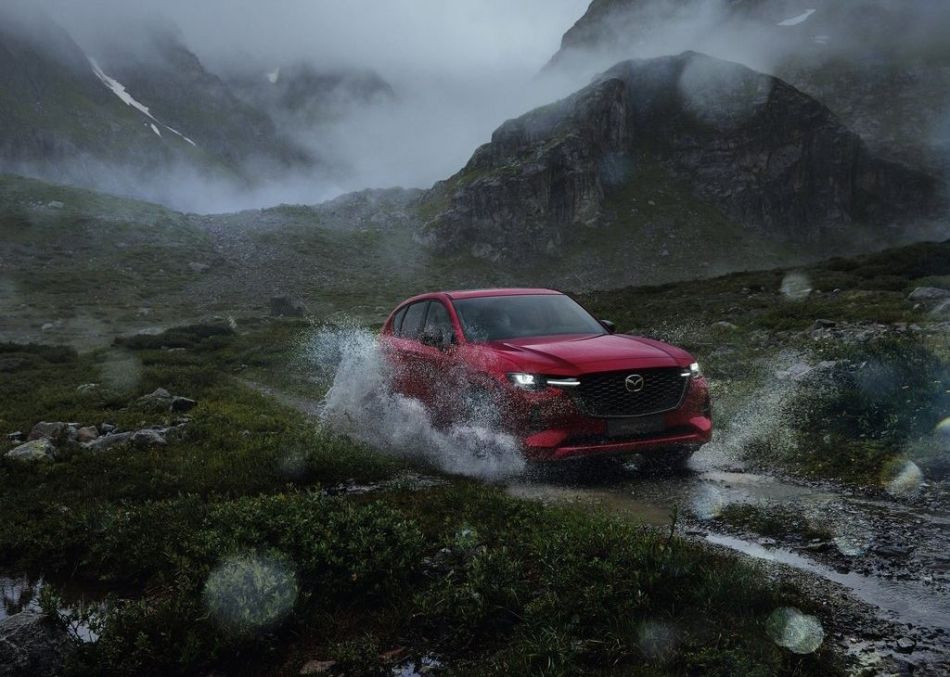 Revisione del crossover di medie dimensioni Mazda CX-60