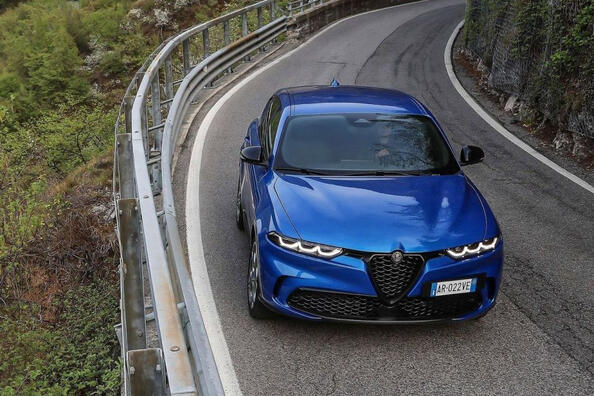 Recensione del crossover Alfa Romeo Tonale