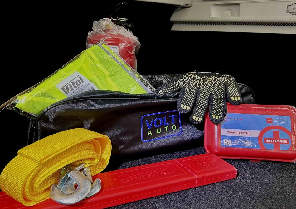 Kit automobilista: un compagno indispensabile sulla strada