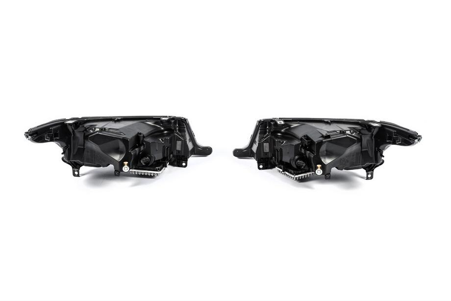 Range Rover Sport 2014-2022 Kit restyling SVR per 2021 Foto 12