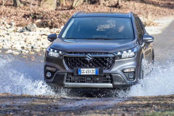 Recensione del crossover Suzuki S-CROSS