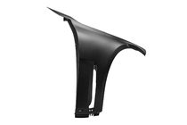BMW 7 Series F01/F02 2008-2015 Kit restyling per G12 M760 (con sostituzione del cofano bagagliaio e dei parafanghi posteriori) foto 22