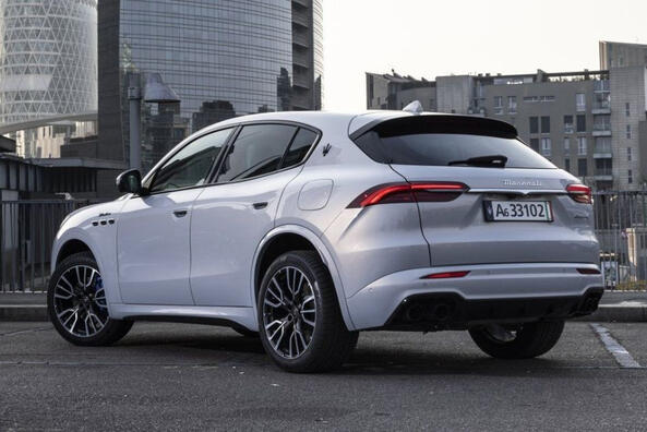 Maserati Grecale sport-cross a trazione integrale Foto 5
