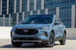 Revisione del crossover aggiornato Ford Escape foto 2