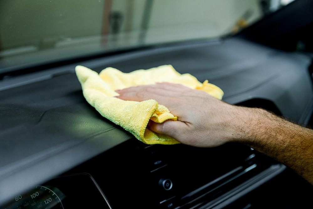 Cura della plastica interna: consigli e raccomandazioni