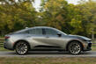 Recensione della berlina crossover Toyota Crown foto 3