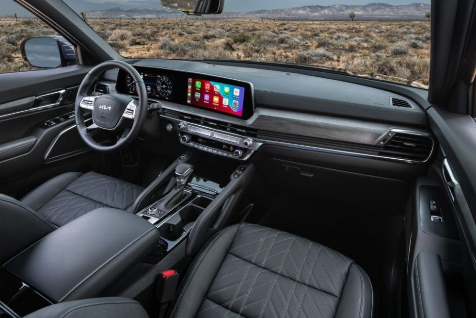 Panoramica del crossover KIA Telluride aggiornato