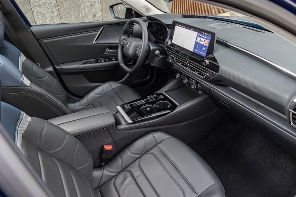 Recensione della berlina crossover Citroen C5 X
