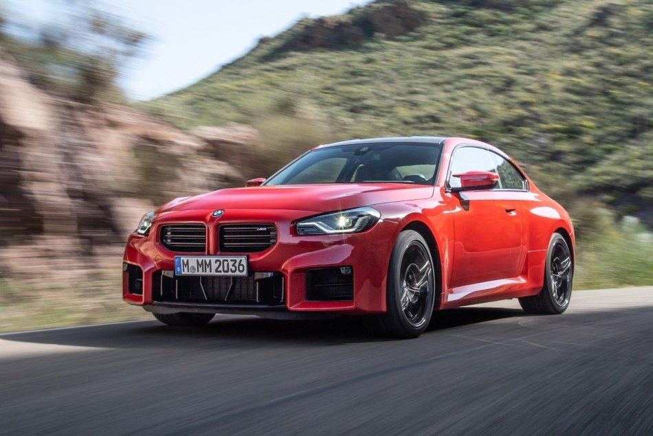Revisione della coupé sportiva BMW M2 Coupé di seconda generazione