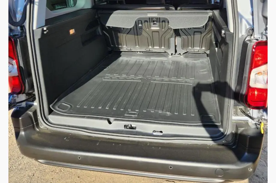 Opel Combo 2019- Vasca baule 3D Passo Lungo (Stingray) Image