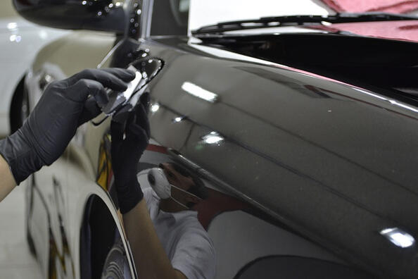 Cos’è un rivestimento ceramico per auto?
