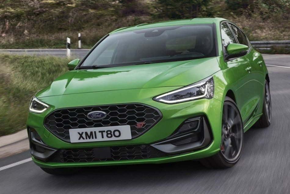 Ford Focus ST: dinamica emozionante e tecnologie moderne