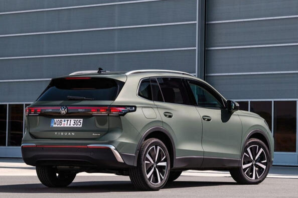 Recensione della nuova generazione del crossover Volkswagen Tiguan Foto 4