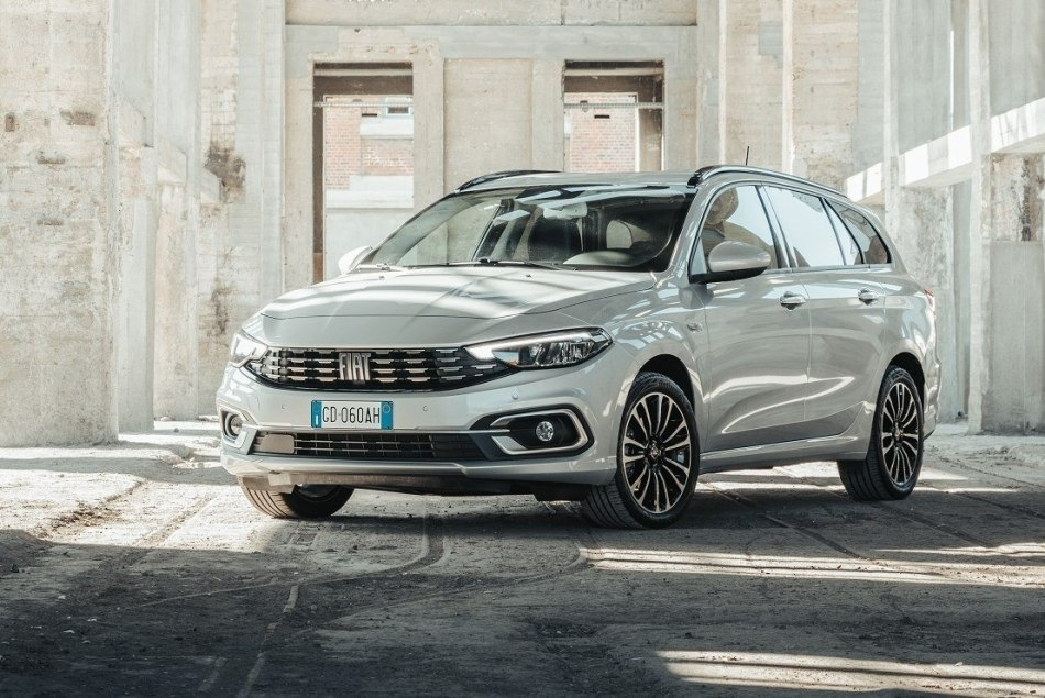 La rinnovata Fiat Tipo Station Wagon: una pratica station wagon per la famiglia