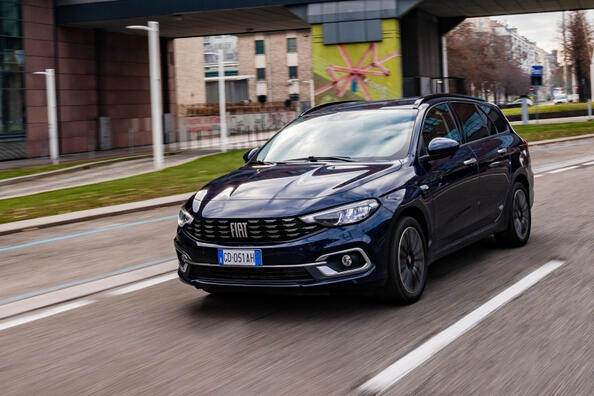 La rinnovata Fiat Tipo Station Wagon: una pratica station wagon per la famiglia
