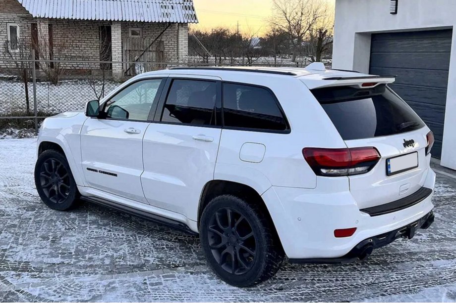 Jeep Grand Cherokee WK2 2010-2021 Kit Restyling SRT 2019 Foto 16