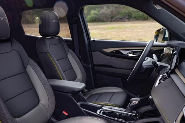 Chevrolet Trailblazer: un crossover aggiornato dal carattere americano Foto 6