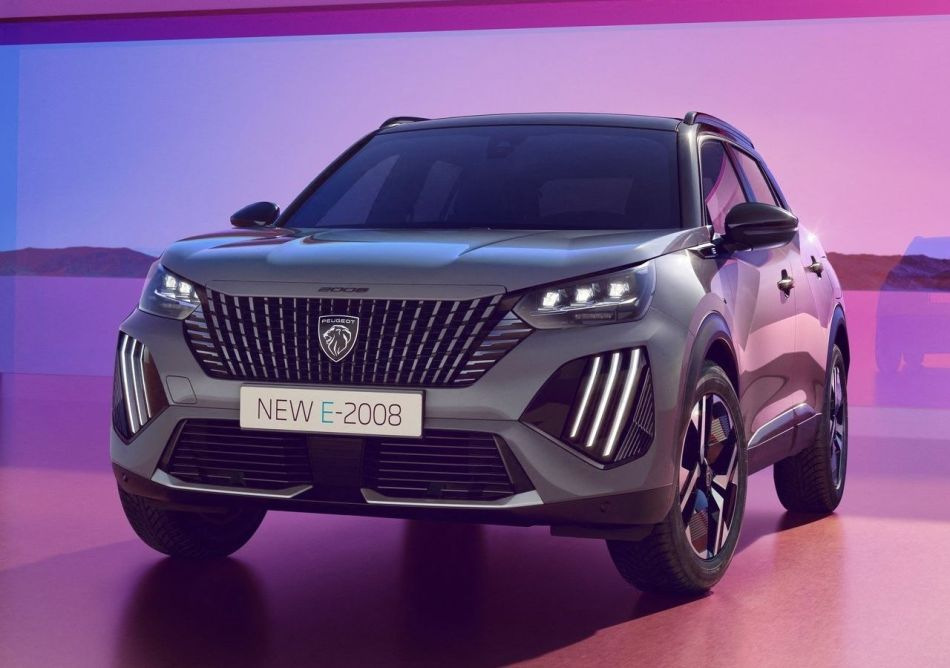 Peugeot e-2008: recensione dell’auto elettrica compatta aggiornata