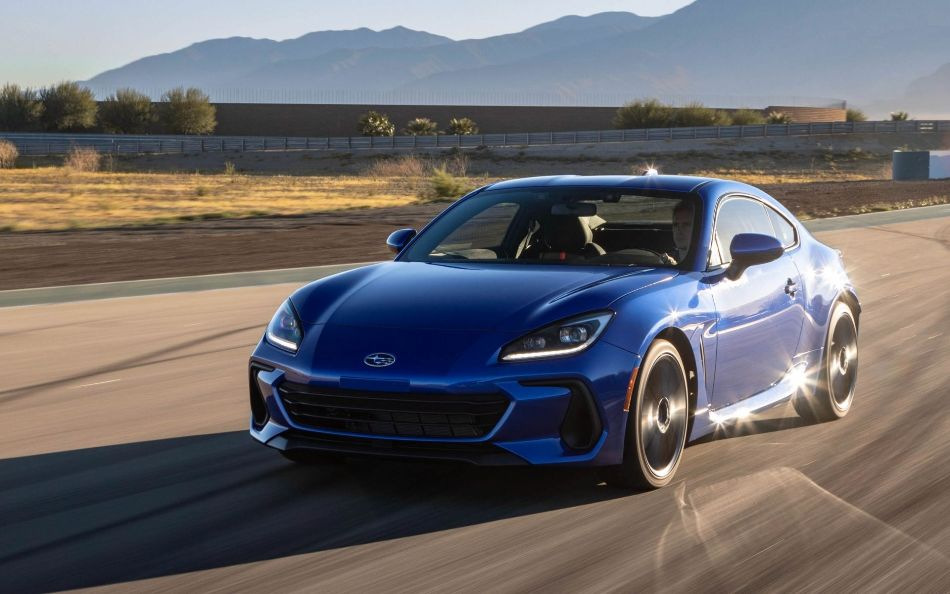 La seconda generazione della coupé sportiva Subaru BRZ