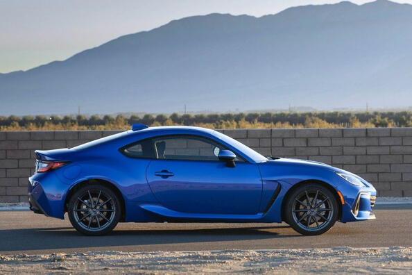 La seconda generazione della coupé sportiva Subaru BRZ