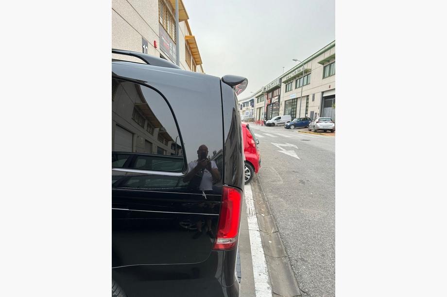 Mercedes Vito/V-class W447 2014- Spoiler ABS (primer per verniciatura) Foto 4