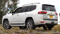 Toyota Land Cruiser 300 2021- Fanali posteriori LED foto 2