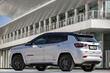 Revisione del crossover aggiornato della Jeep Compass di seconda generazione foto 4