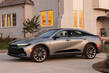 Recensione della berlina Toyota Crown Cross foto 2