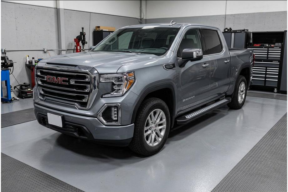 GMS Sierra 2019- Pedane Laterali New Vision Black (2 pz, Alluminio) Image